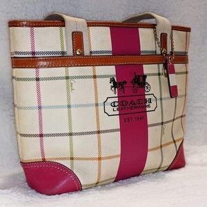 Beautiful Genuine Leather Coach Handbag